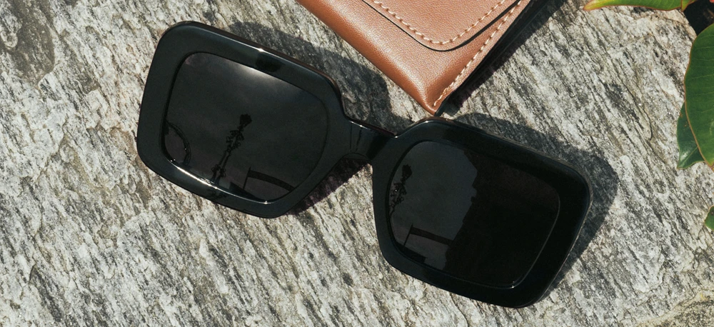 Remettre un verre de lunettes : les bons gestes à adopter en toute sécurité